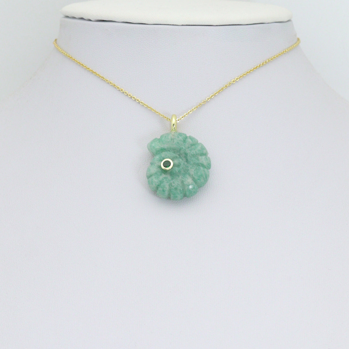 Natural Gemstone Snail Shape Pendant charm, Stone charm, Sku#LY34