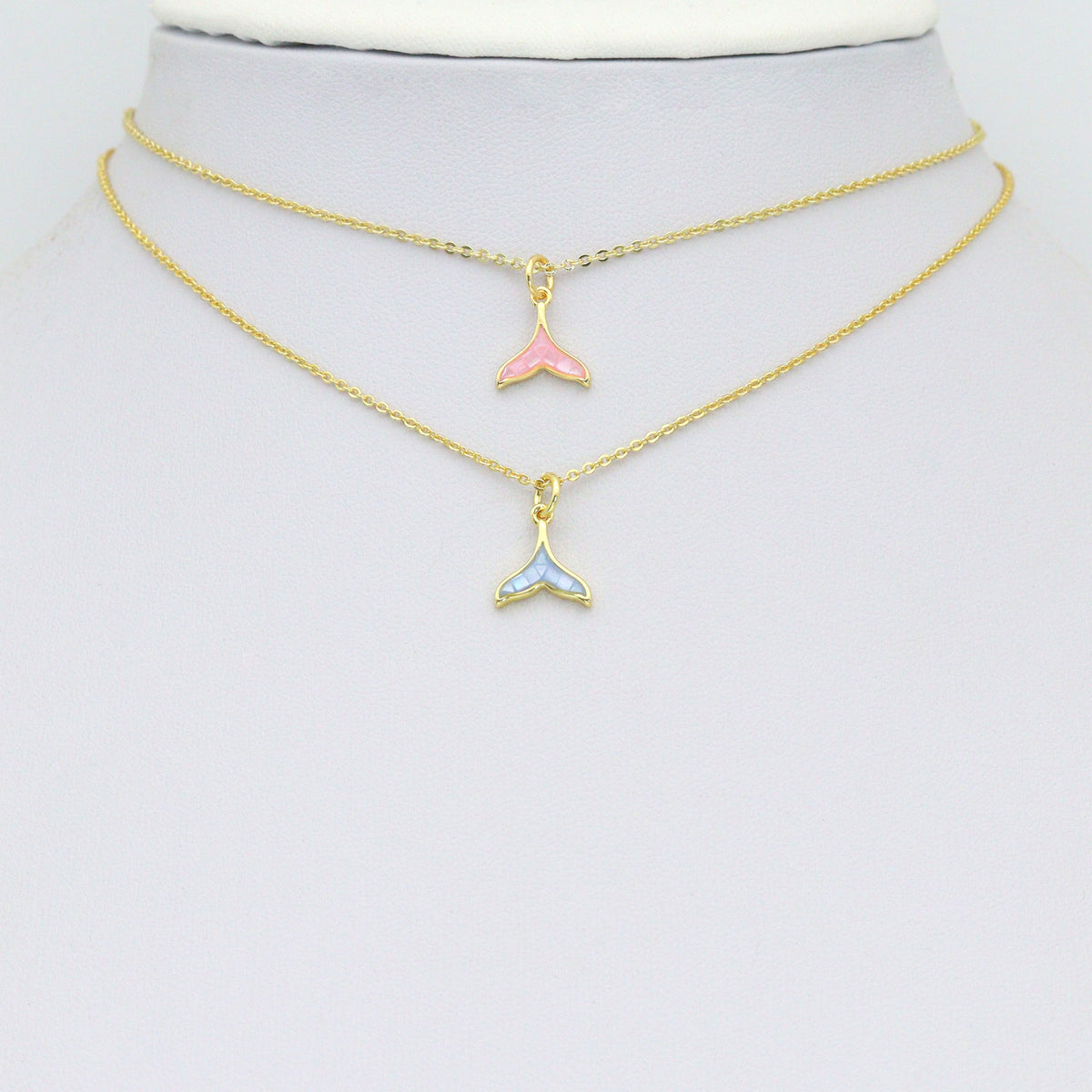 Mother of Pearl Whale Tail Pendant charm, Sku#WL27